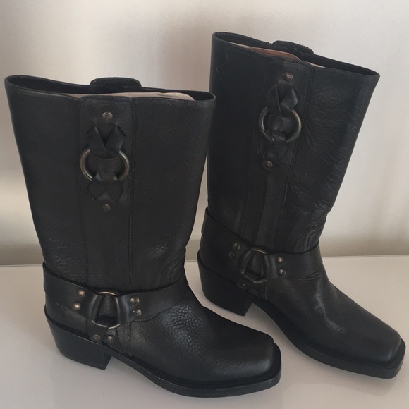 Frye Harness - Picture 2 of 10